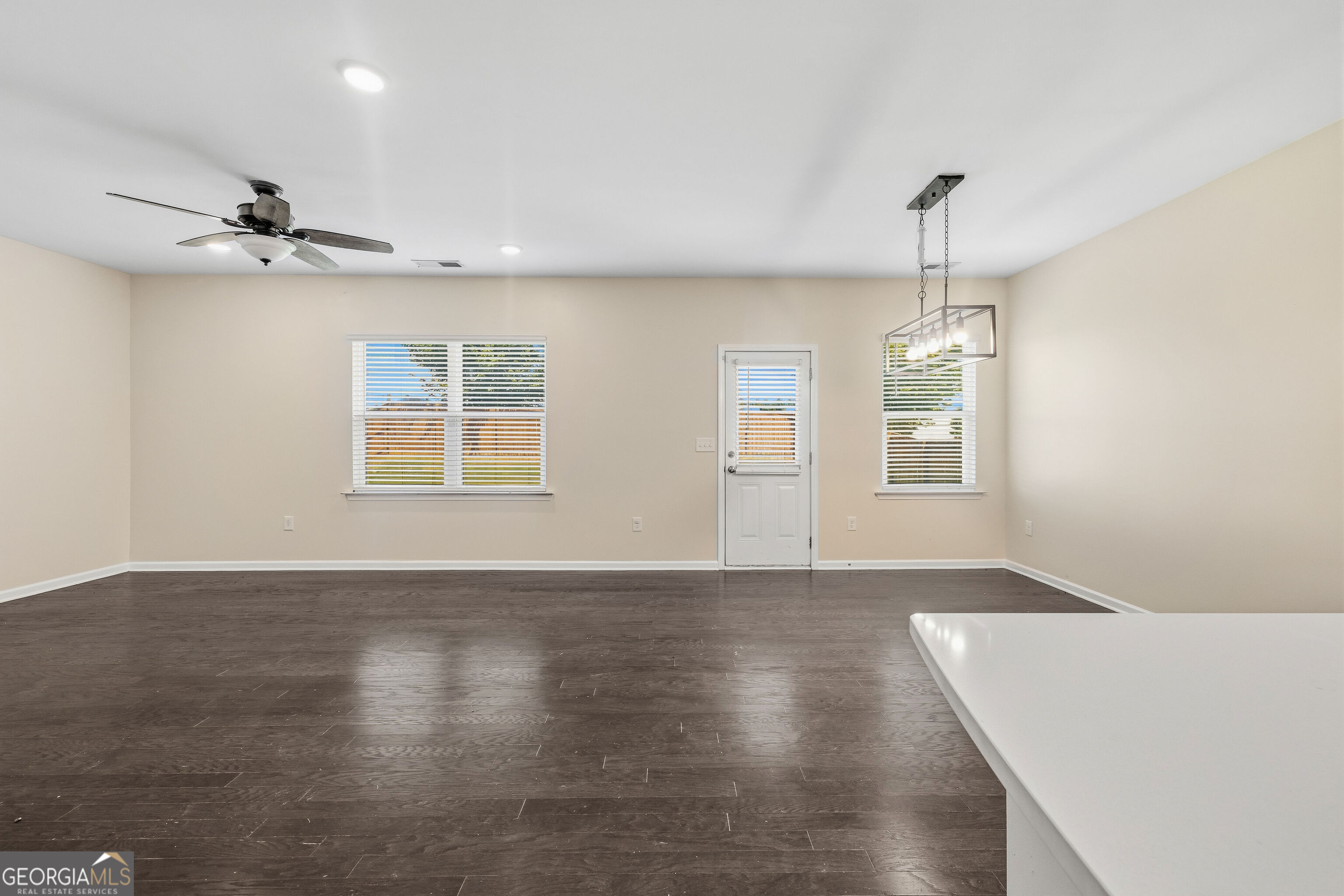 800 Royal Red Court Property Photo 10