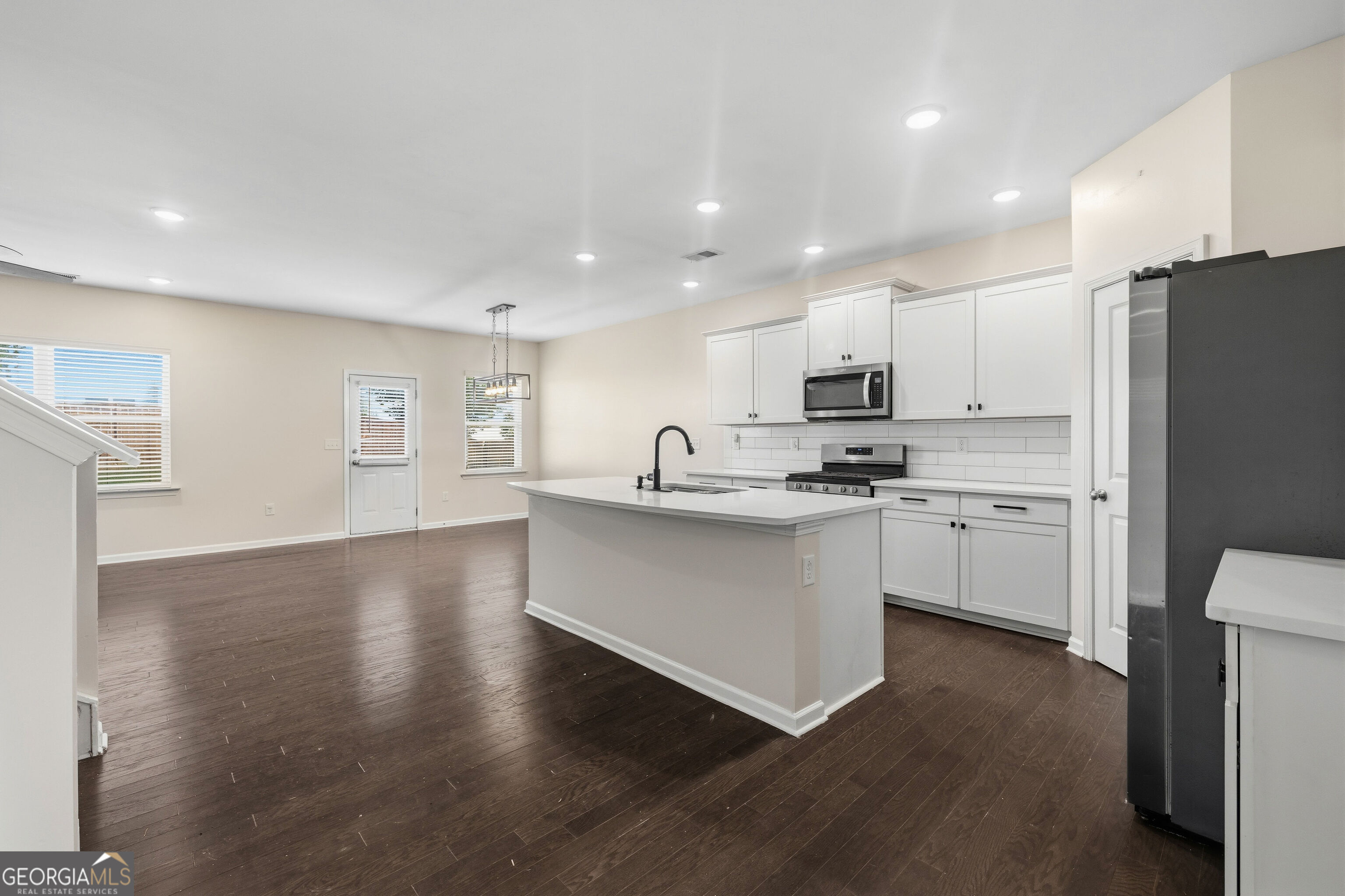 800 Royal Red Court Property Photo 12