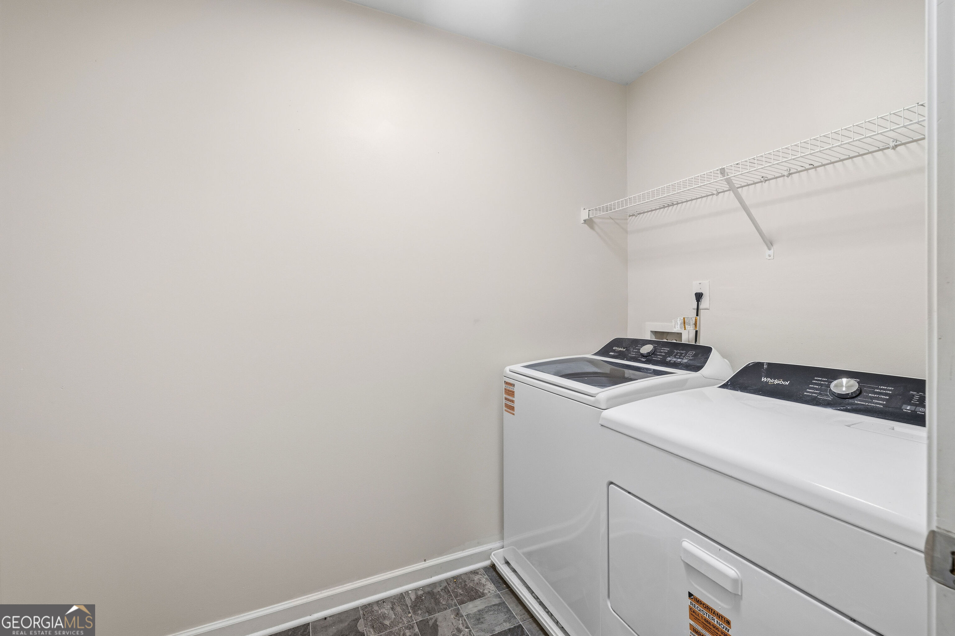 800 Royal Red Court Property Photo 17