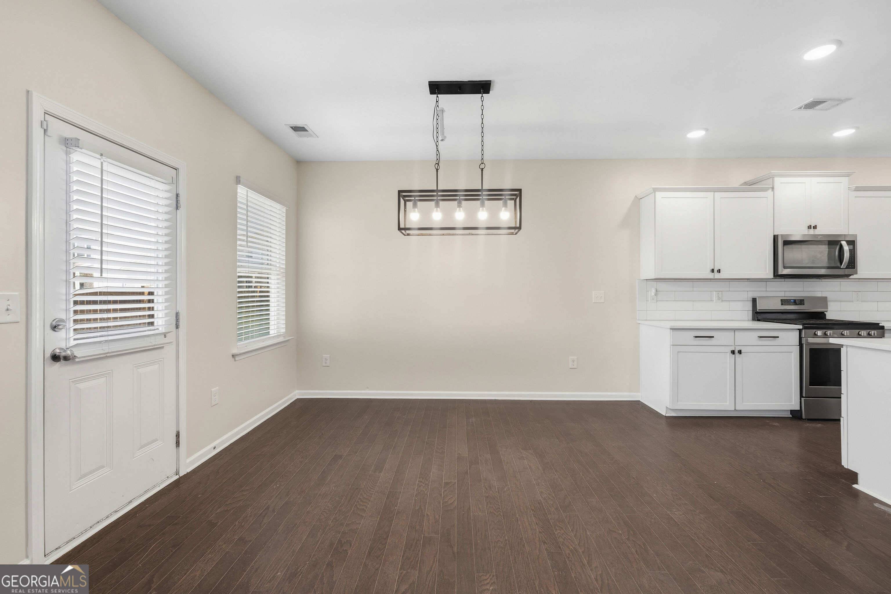 800 Royal Red Court Property Photo 18
