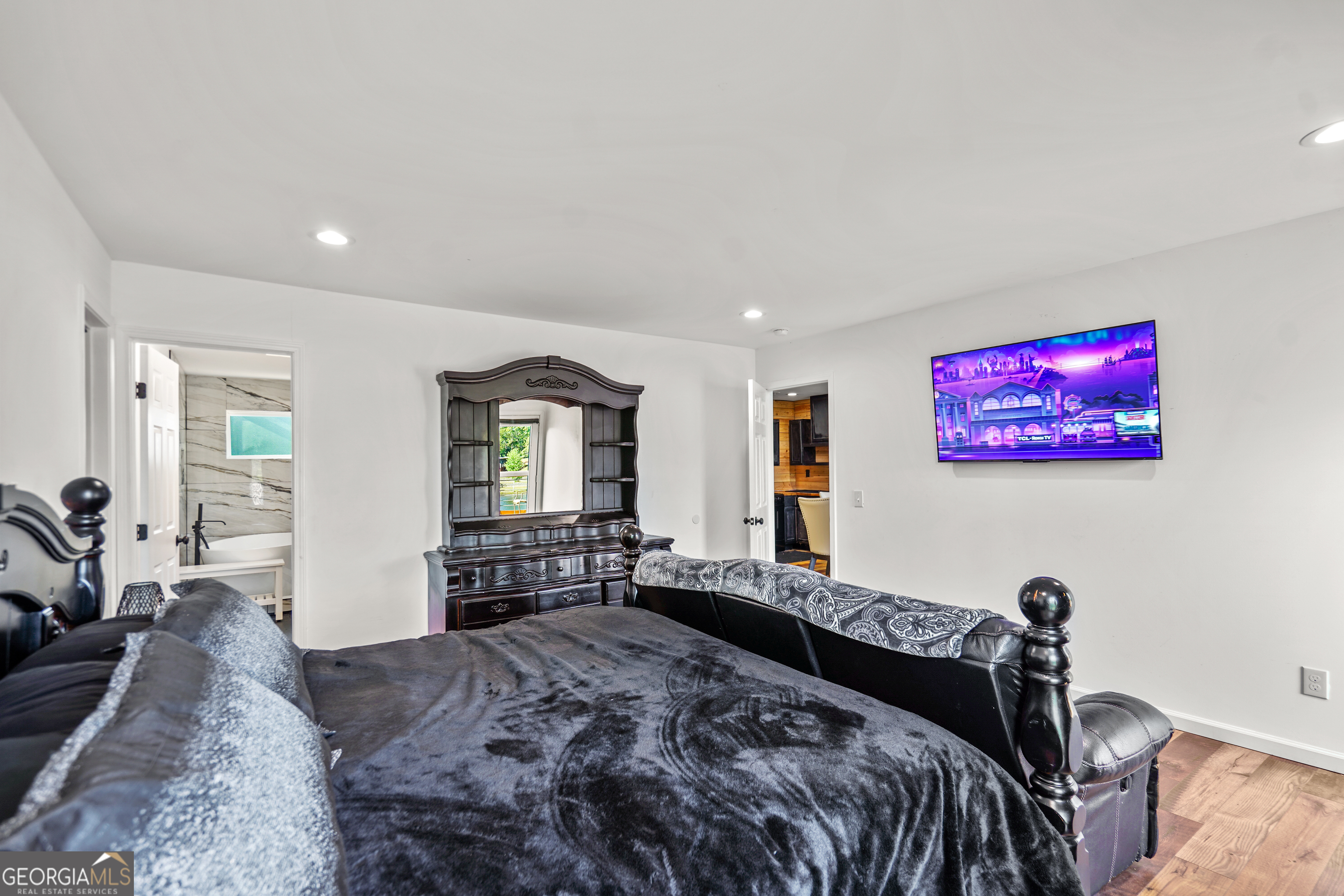 10 Park Road Property Photo 27
