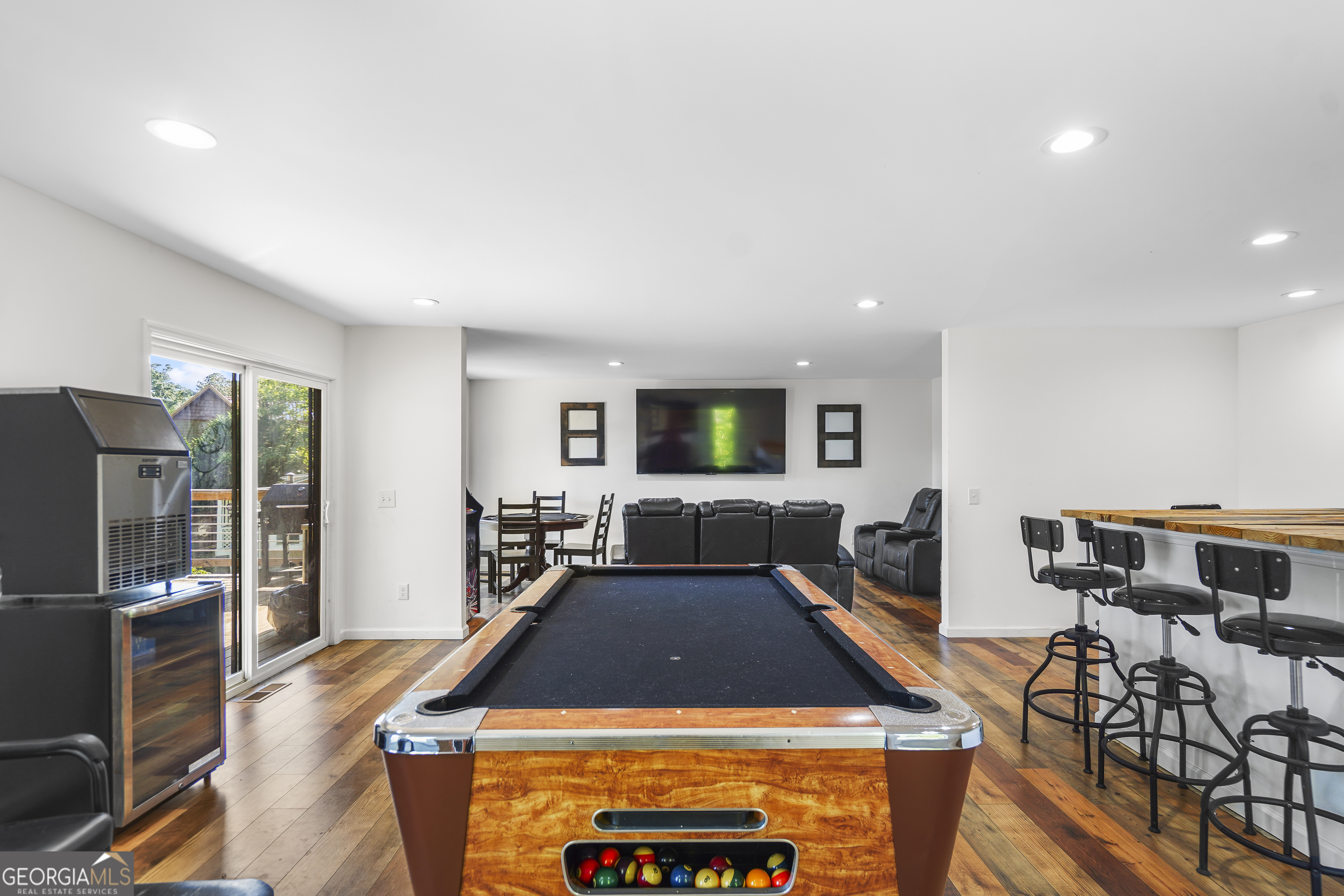 10 Park Road Property Photo 32