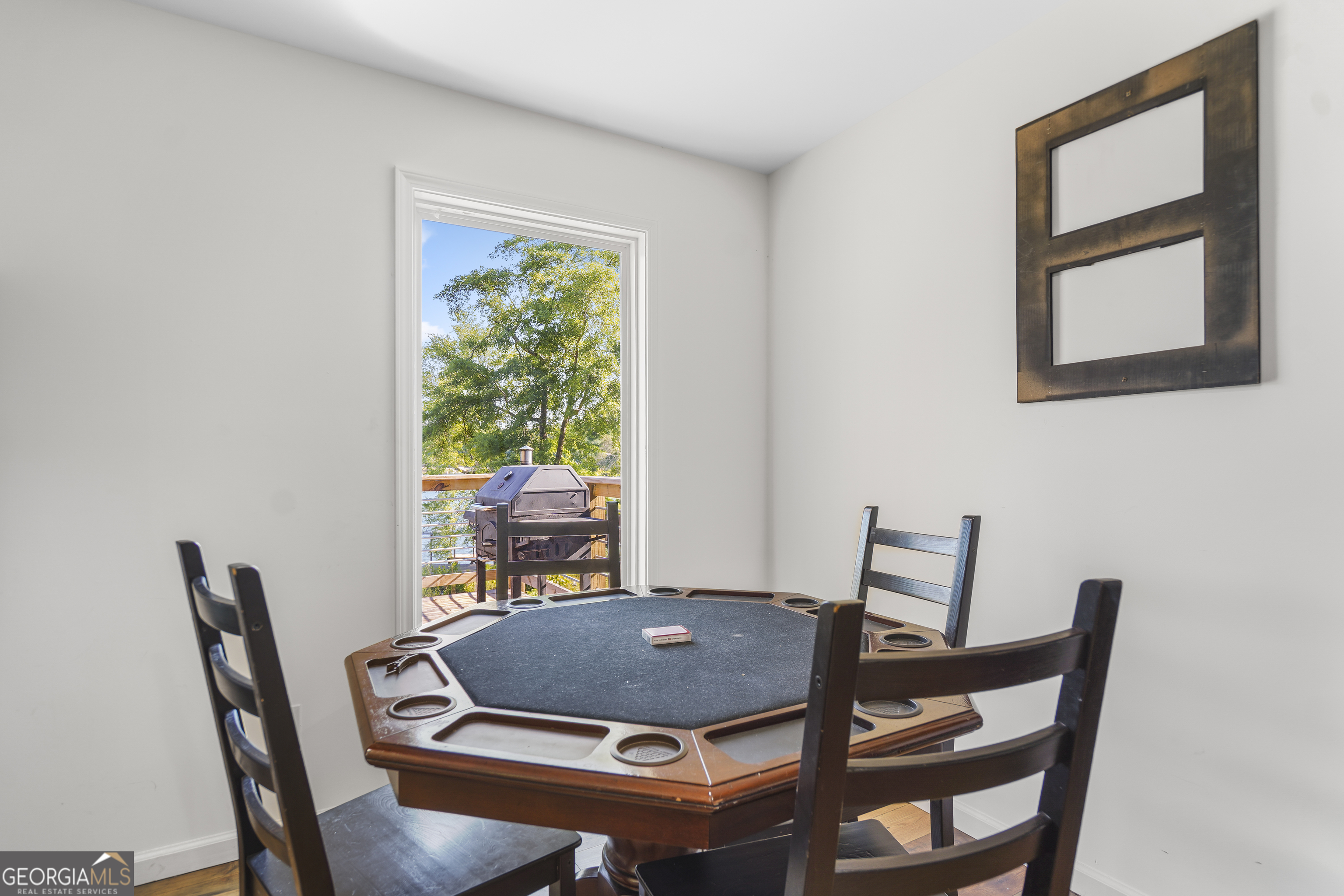10 Park Road Property Photo 39
