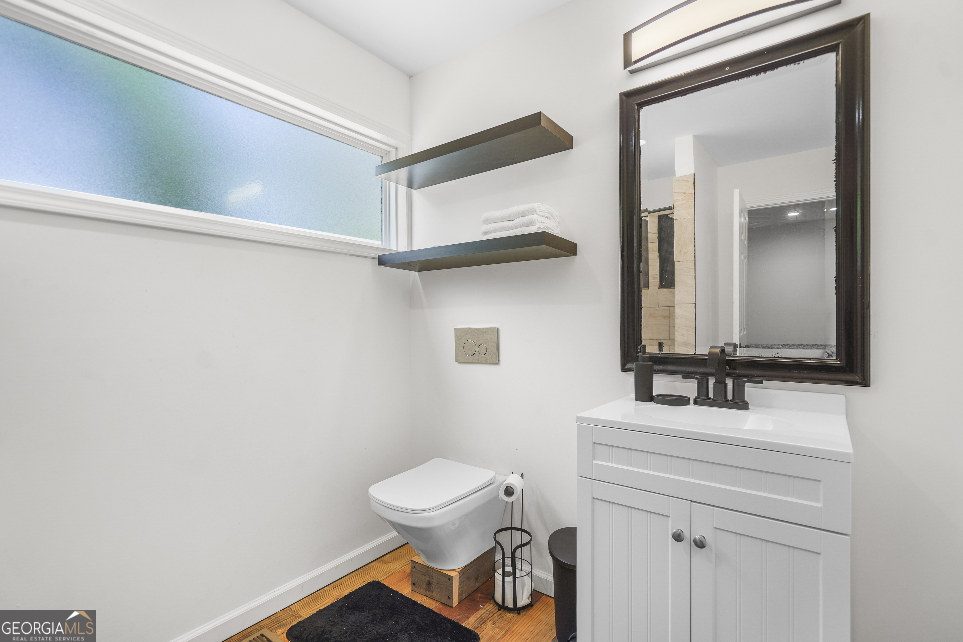 10 Park Road Property Photo 43