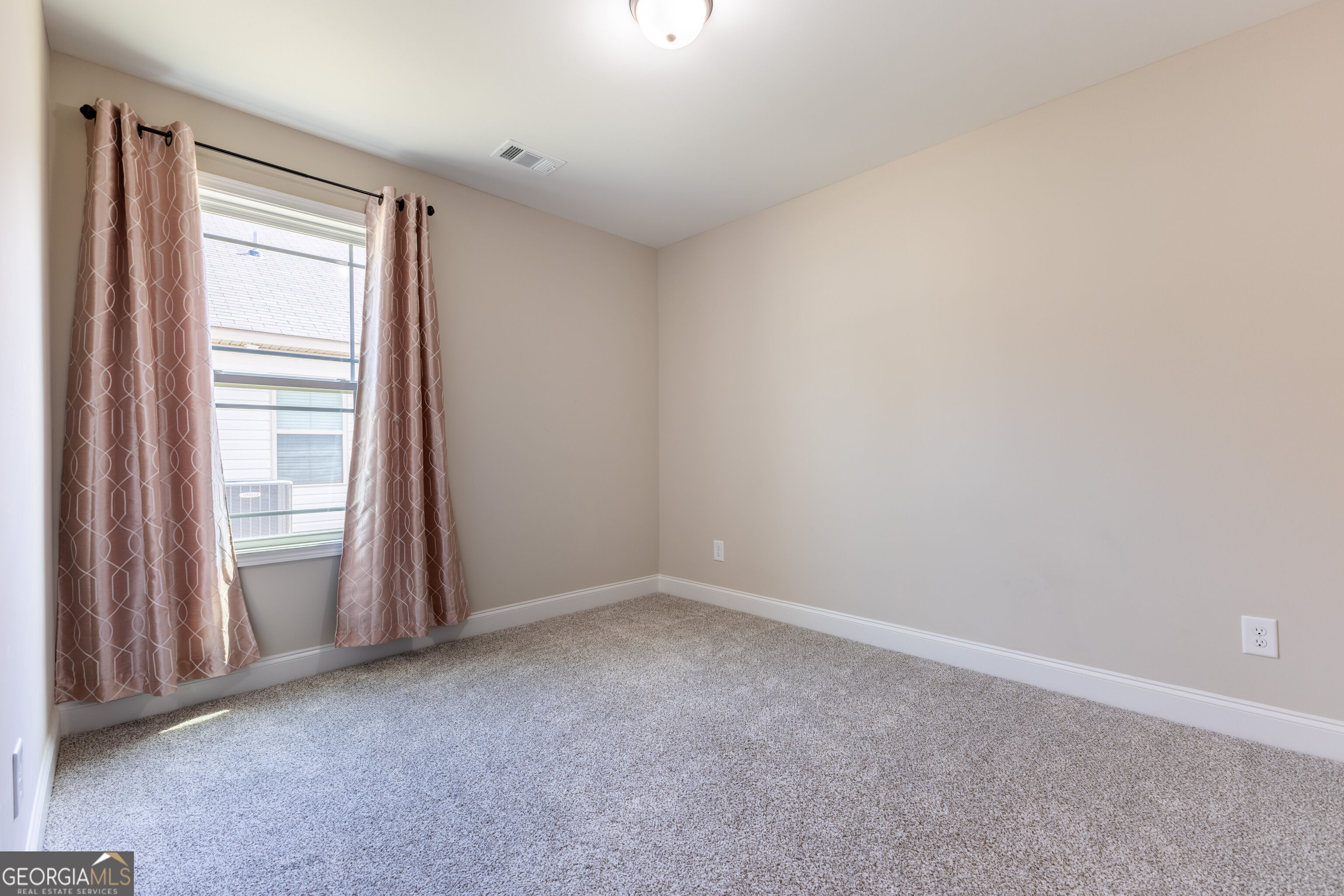 168 Red Tail Circle Property Photo 11