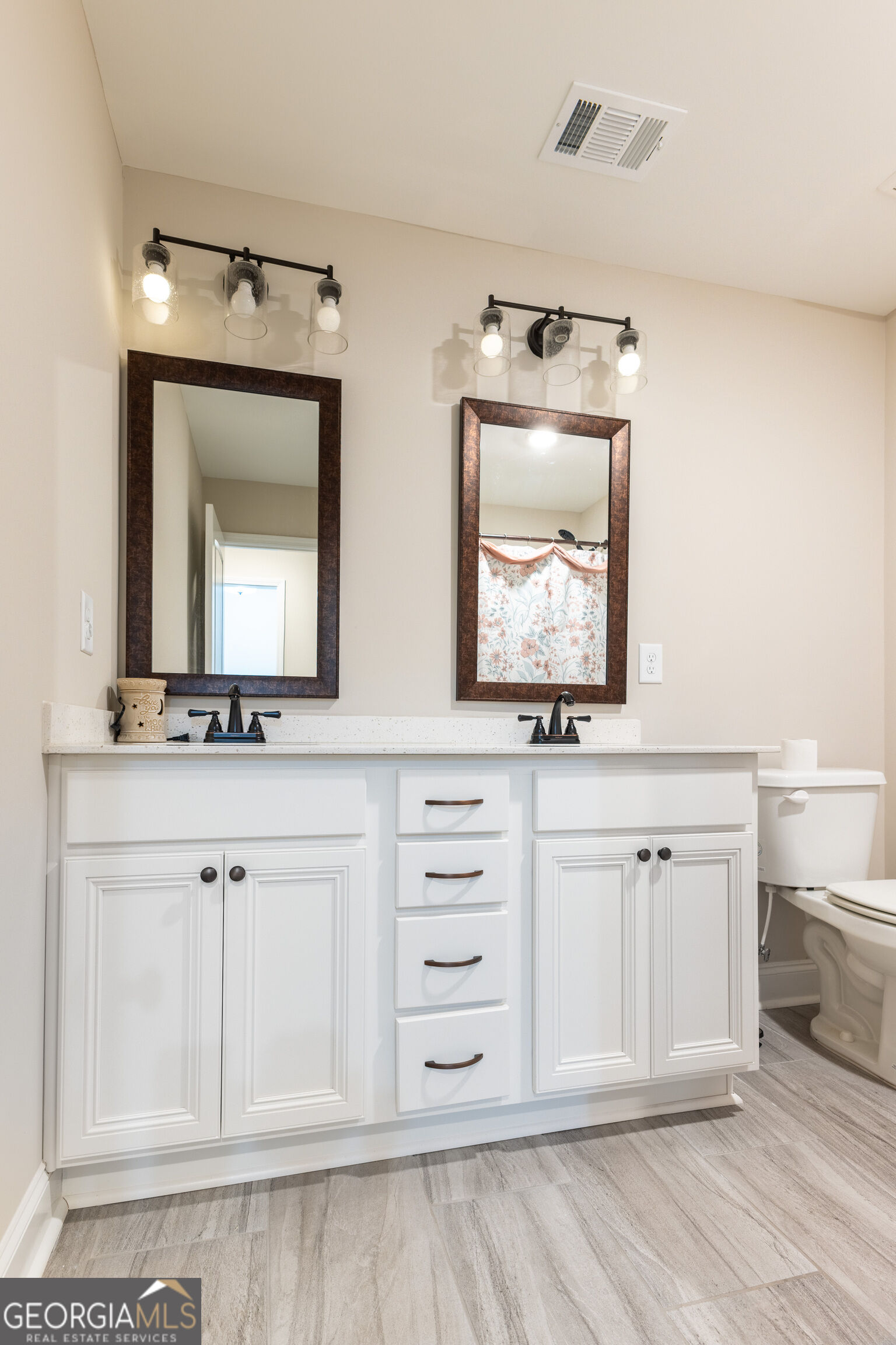 168 Red Tail Circle Property Photo 13