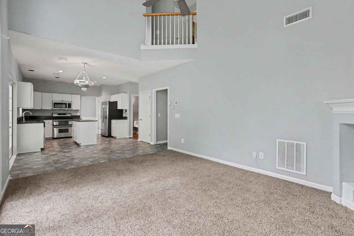 525 Cogburn Ridge Way Property Photo 11