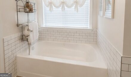 511 Shady Glen Property Photo 10