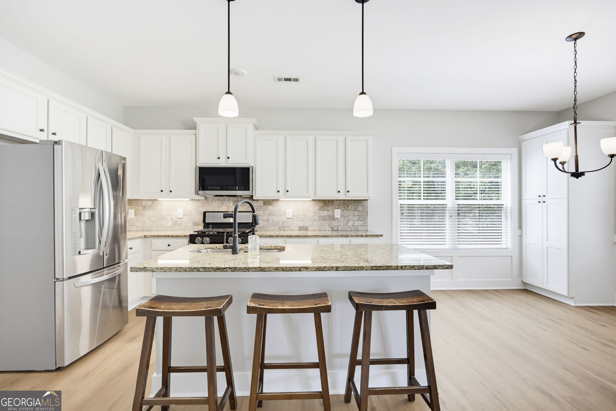 59 Stonecrest Drive Property Photo 3