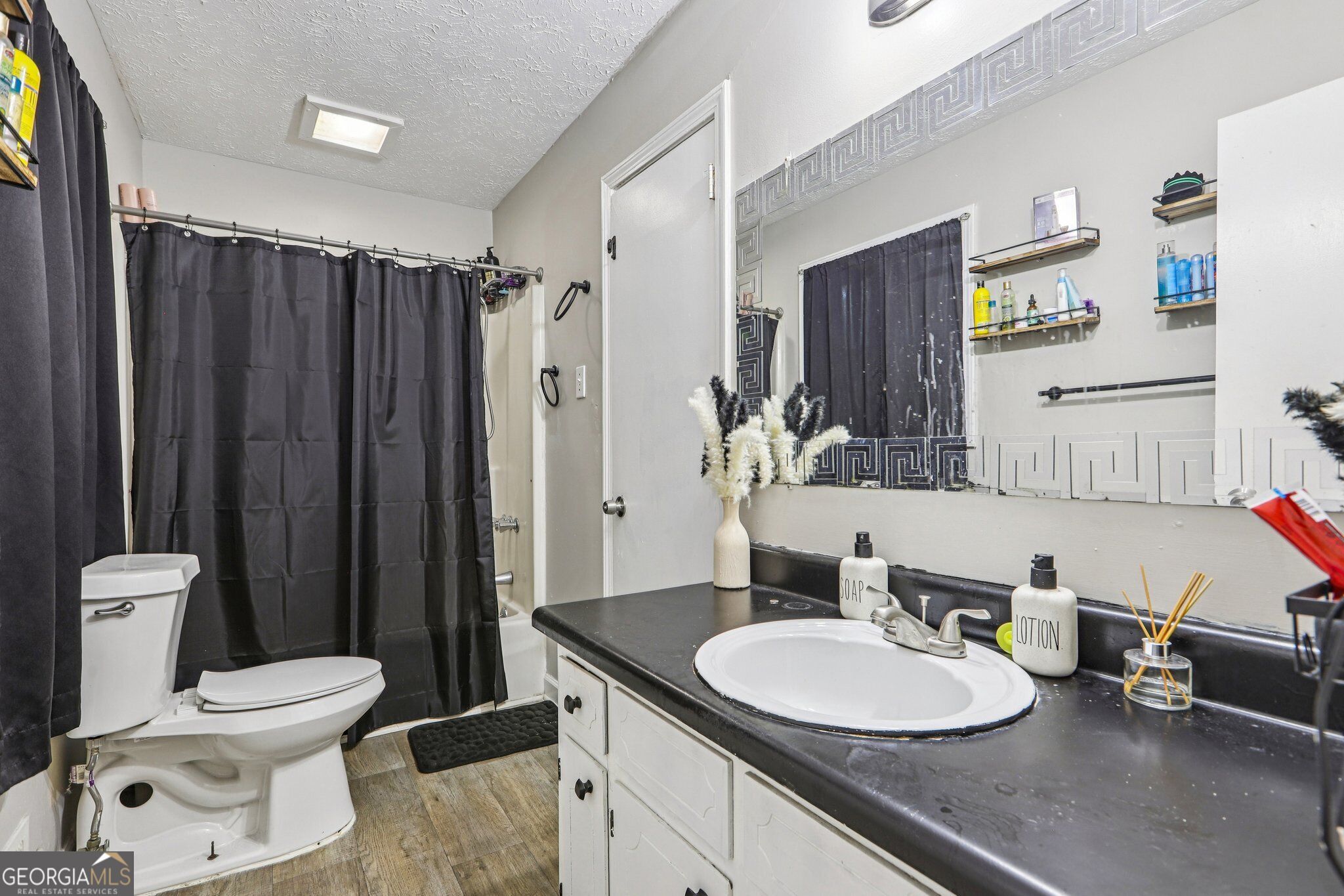 2908 Drexel Lane Property Photo 24