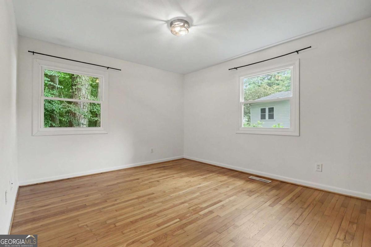 2065 Plantation Lane Property Photo 15