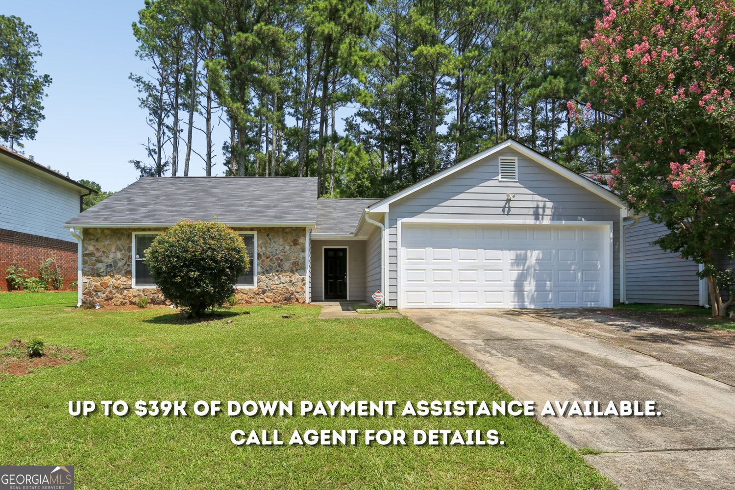 819 Arbor Hill Drive Property Photo 1