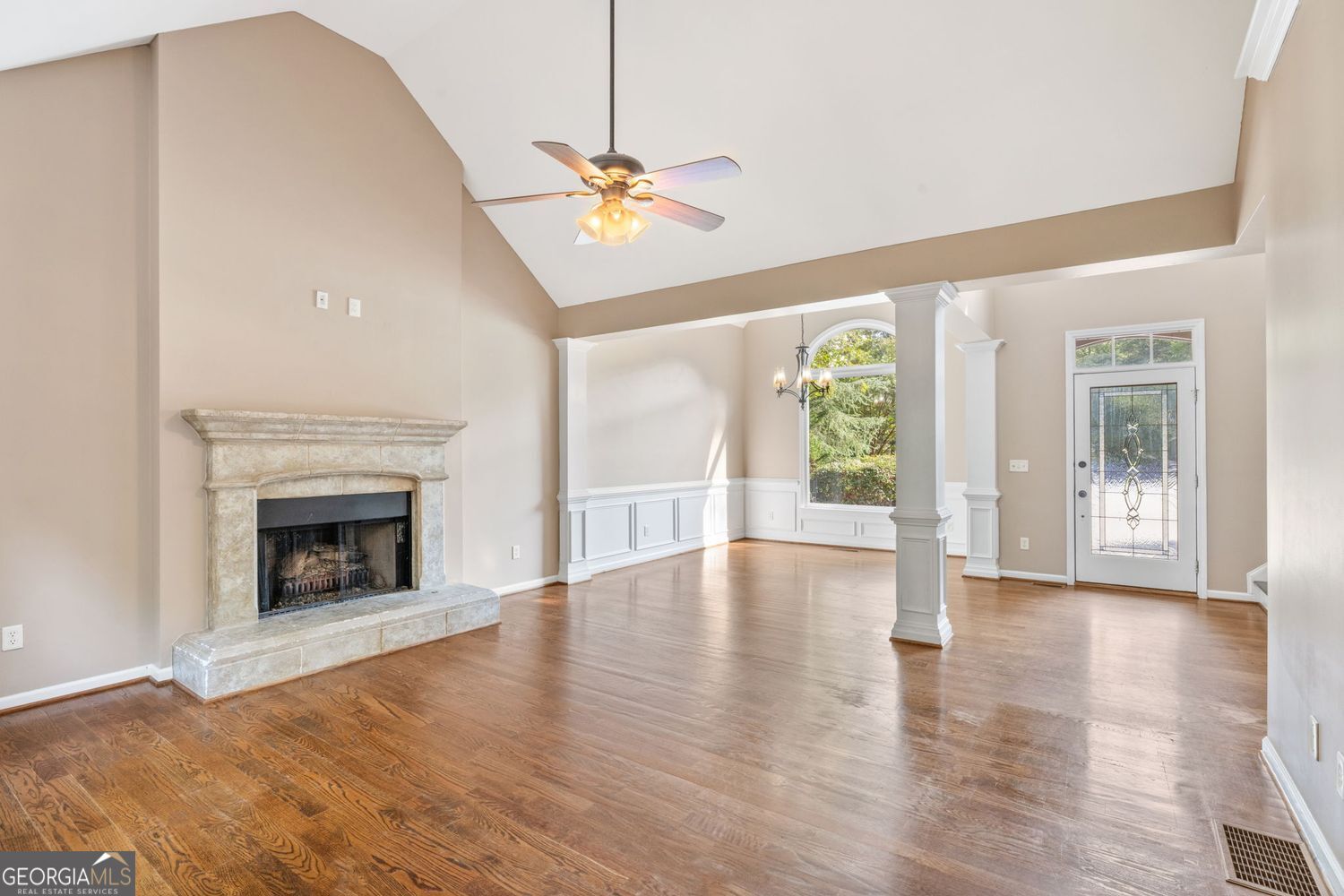 395 Amberbrook Circle Property Photo 6