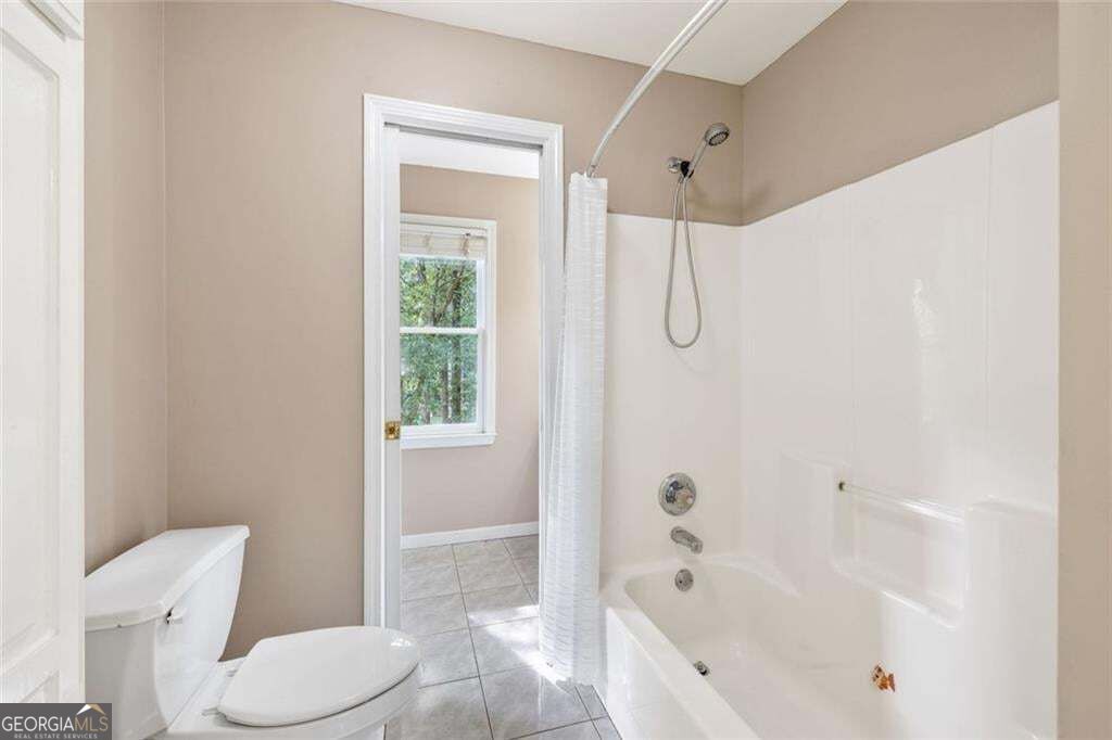 395 Amberbrook Circle Property Photo 21