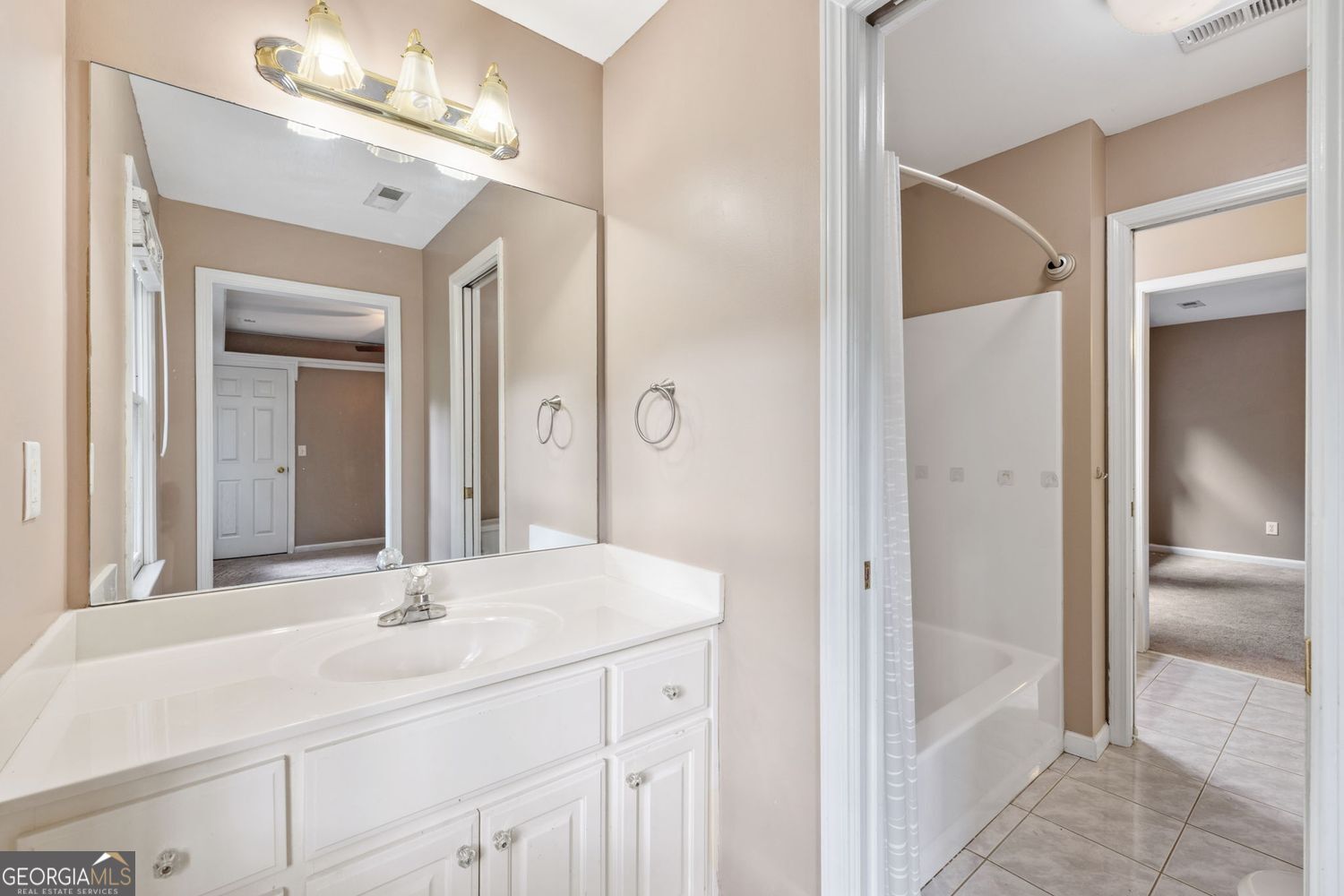 395 Amberbrook Circle Property Photo 22