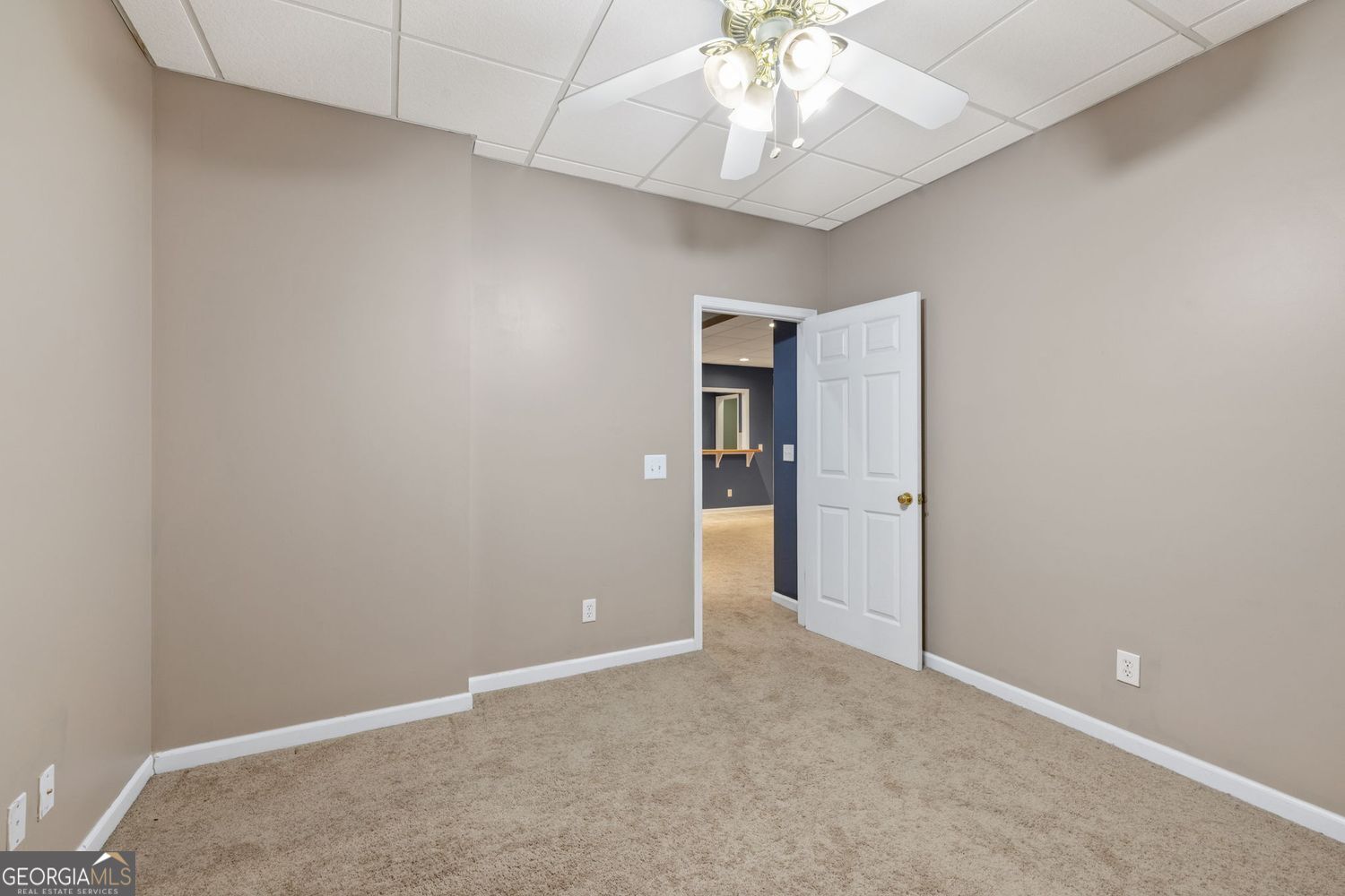 395 Amberbrook Circle Property Photo 31