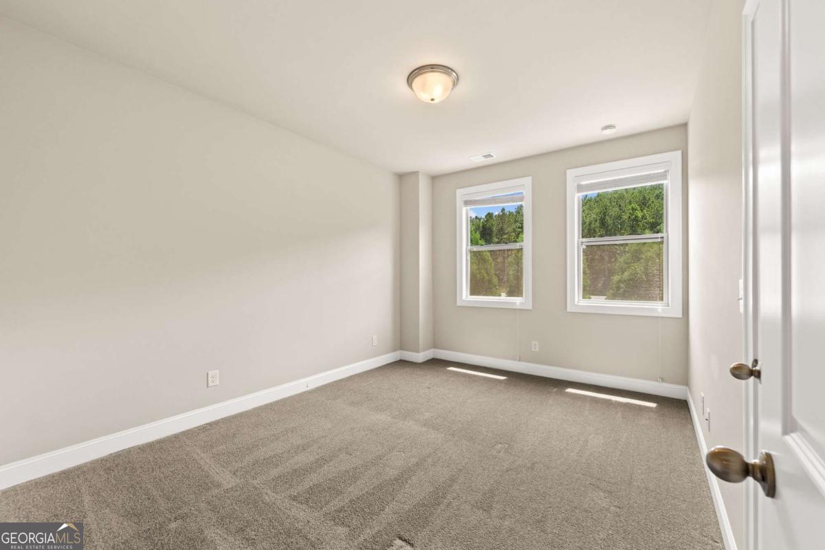 2028 Glenview Park Circle Property Photo 40