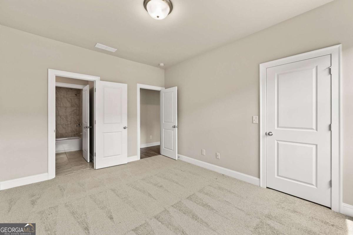 2028 Glenview Park Circle Property Photo 43
