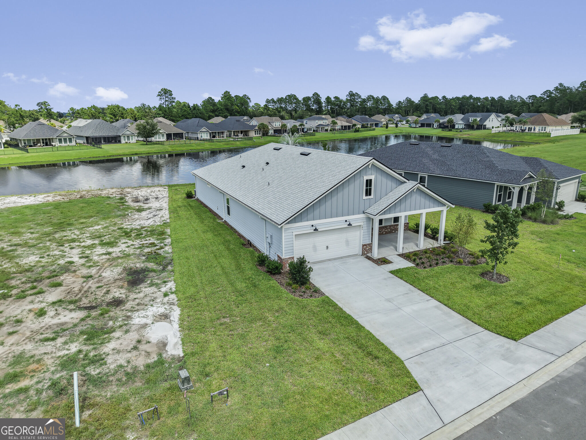 141 Madeline Taylor Place Property Photo 3