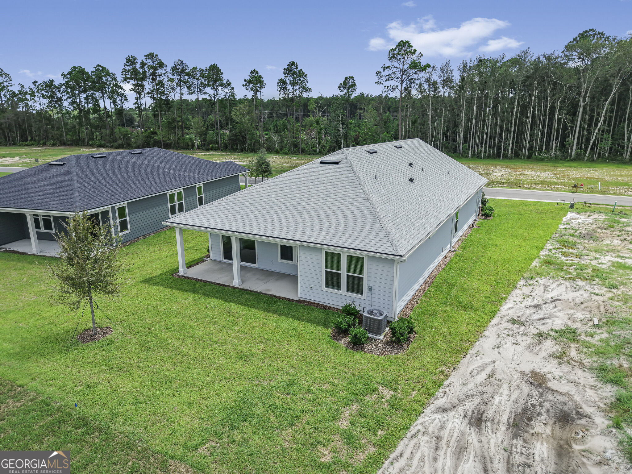 141 Madeline Taylor Place Property Photo 4