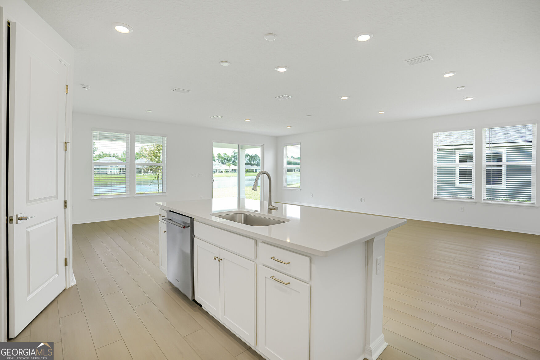 141 Madeline Taylor Place Property Photo 6