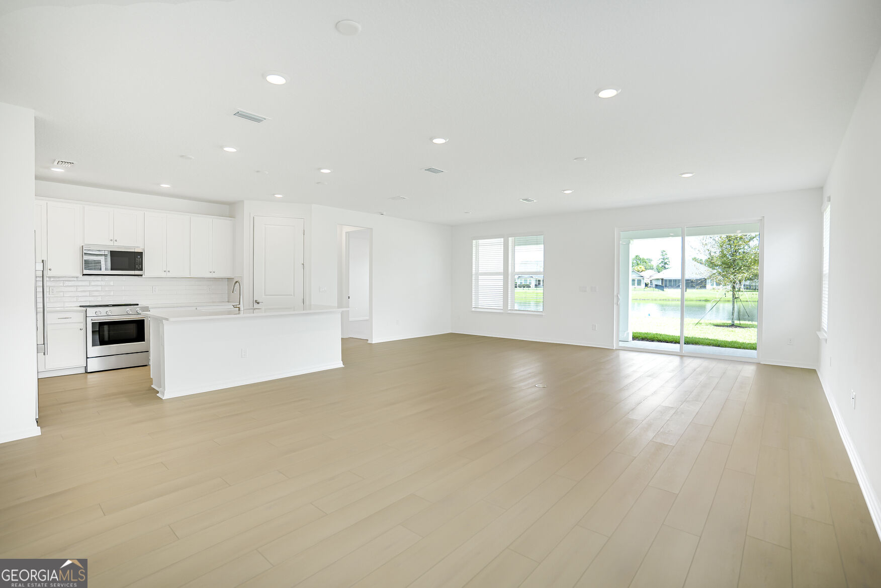 141 Madeline Taylor Place Property Photo 7