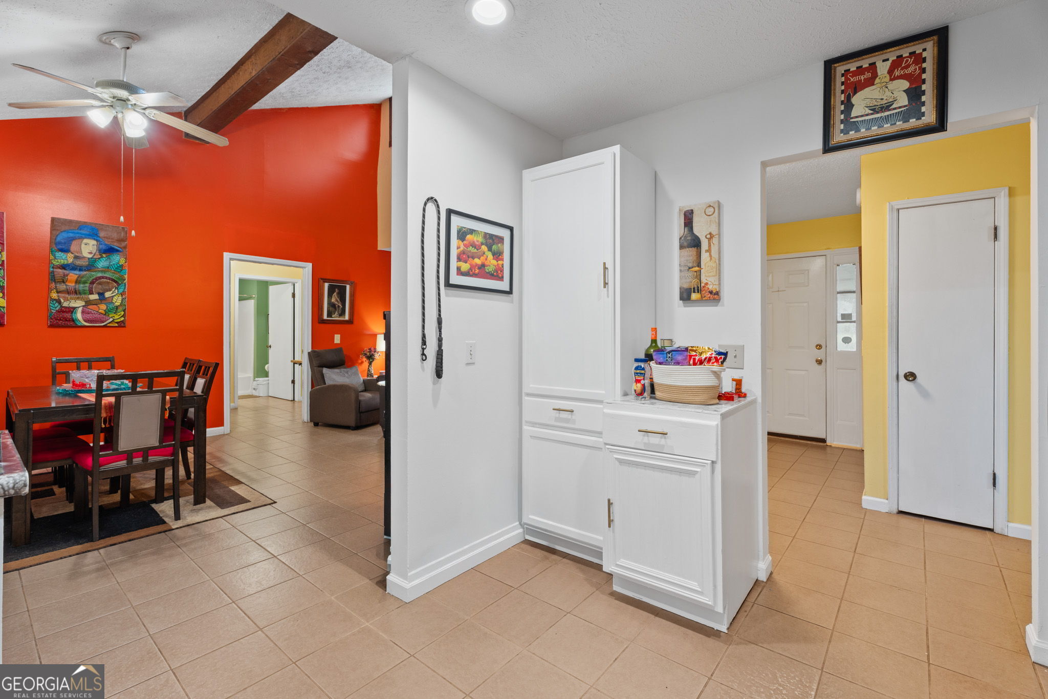 2174 Martin Way Property Photo 13