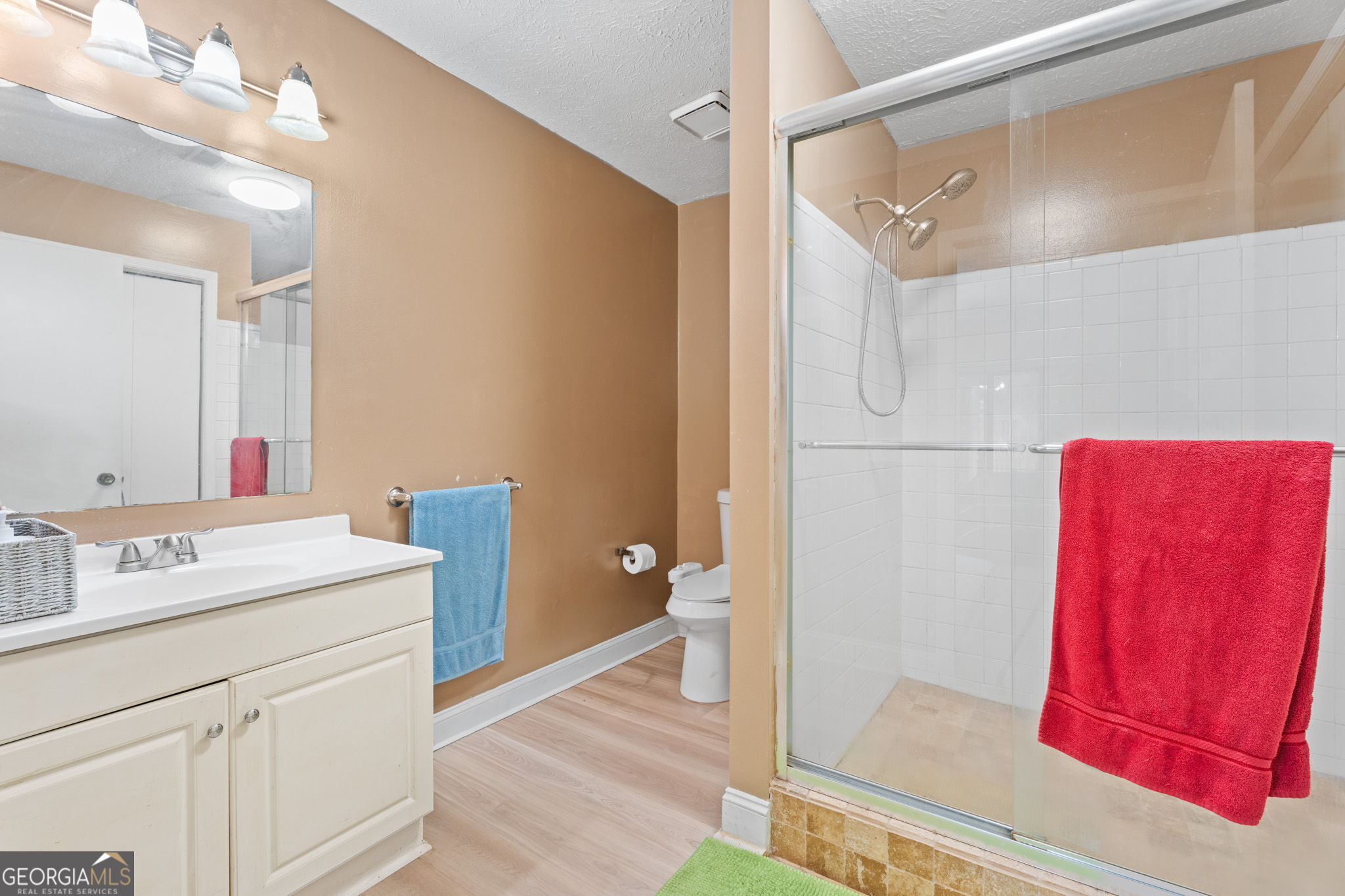 2174 Martin Way Property Photo 24