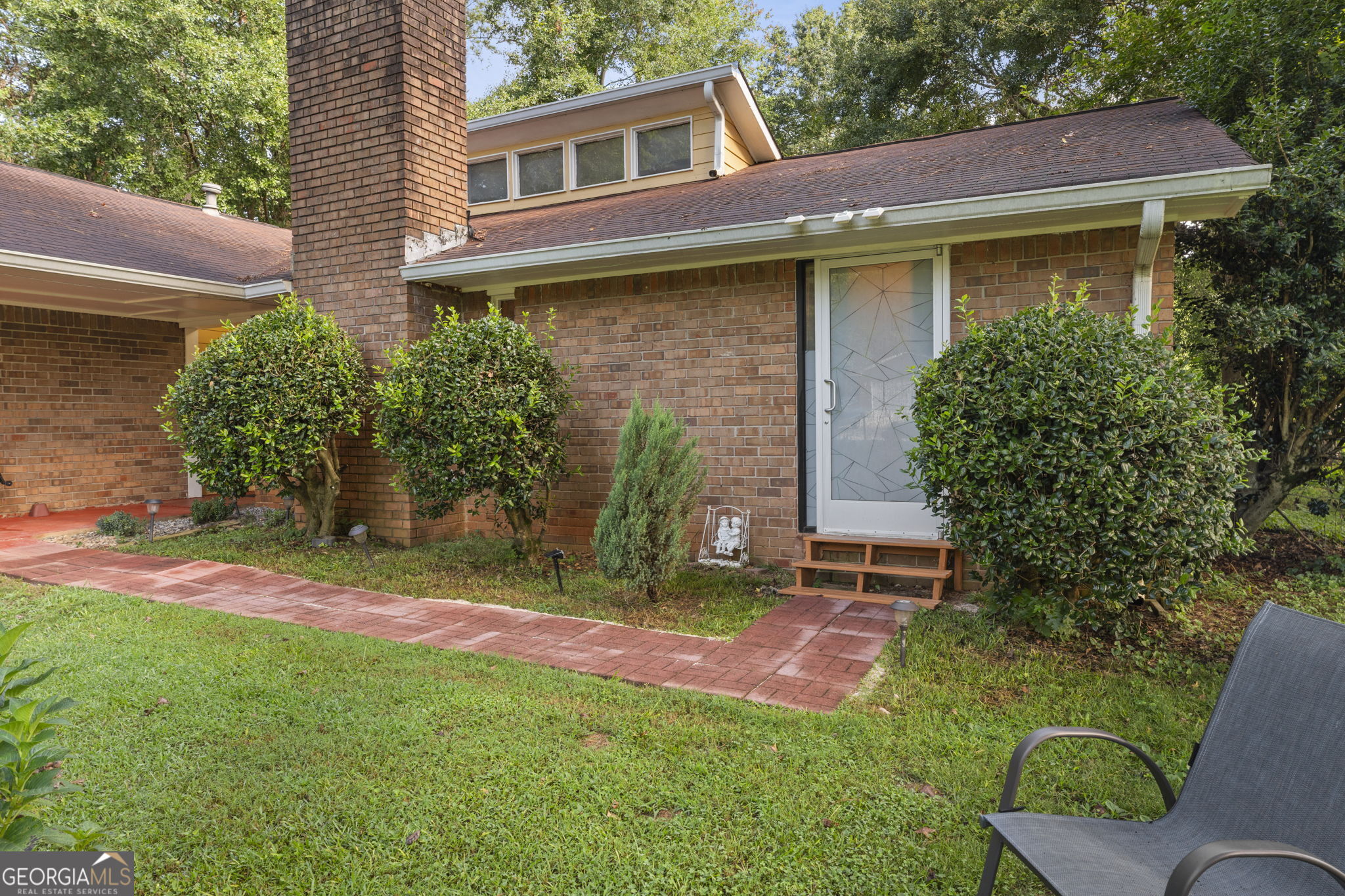 2174 Martin Way Property Photo 36