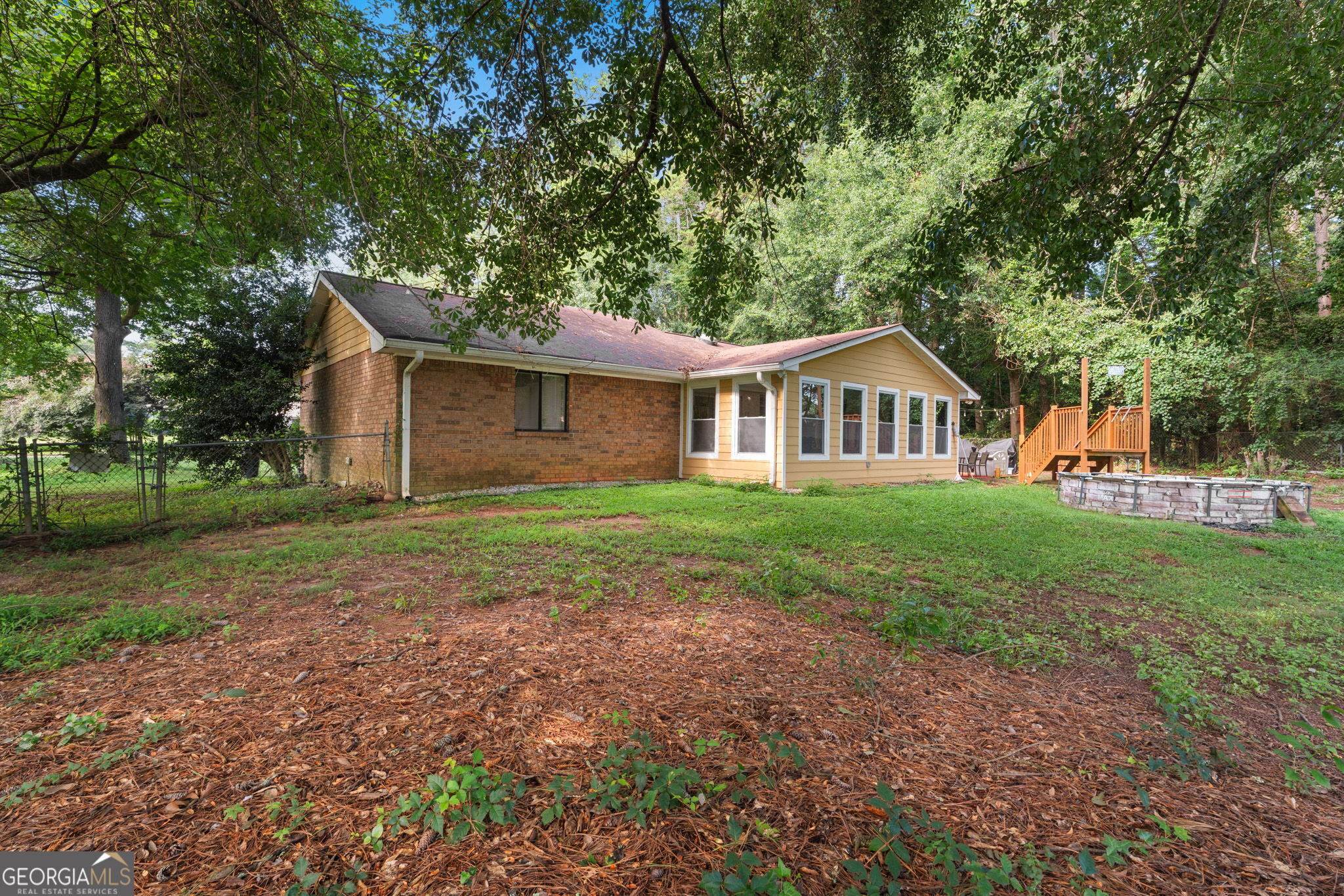 2174 Martin Way Property Photo 42