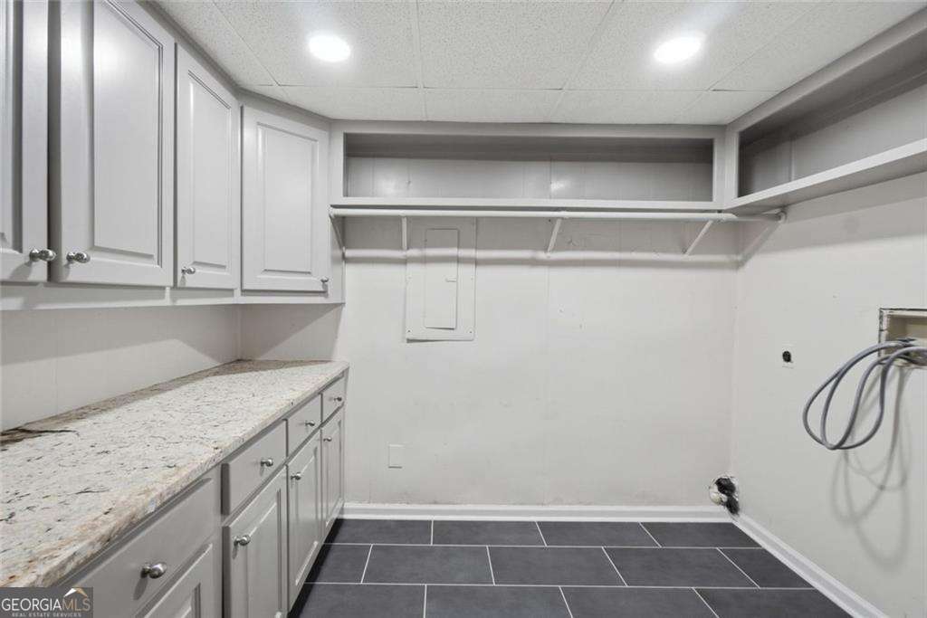 1380 Ashbrook Drive Nw Property Photo 16