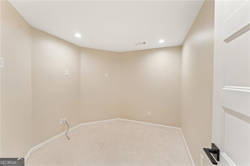 6860 Sterling Drive Property Photo 51