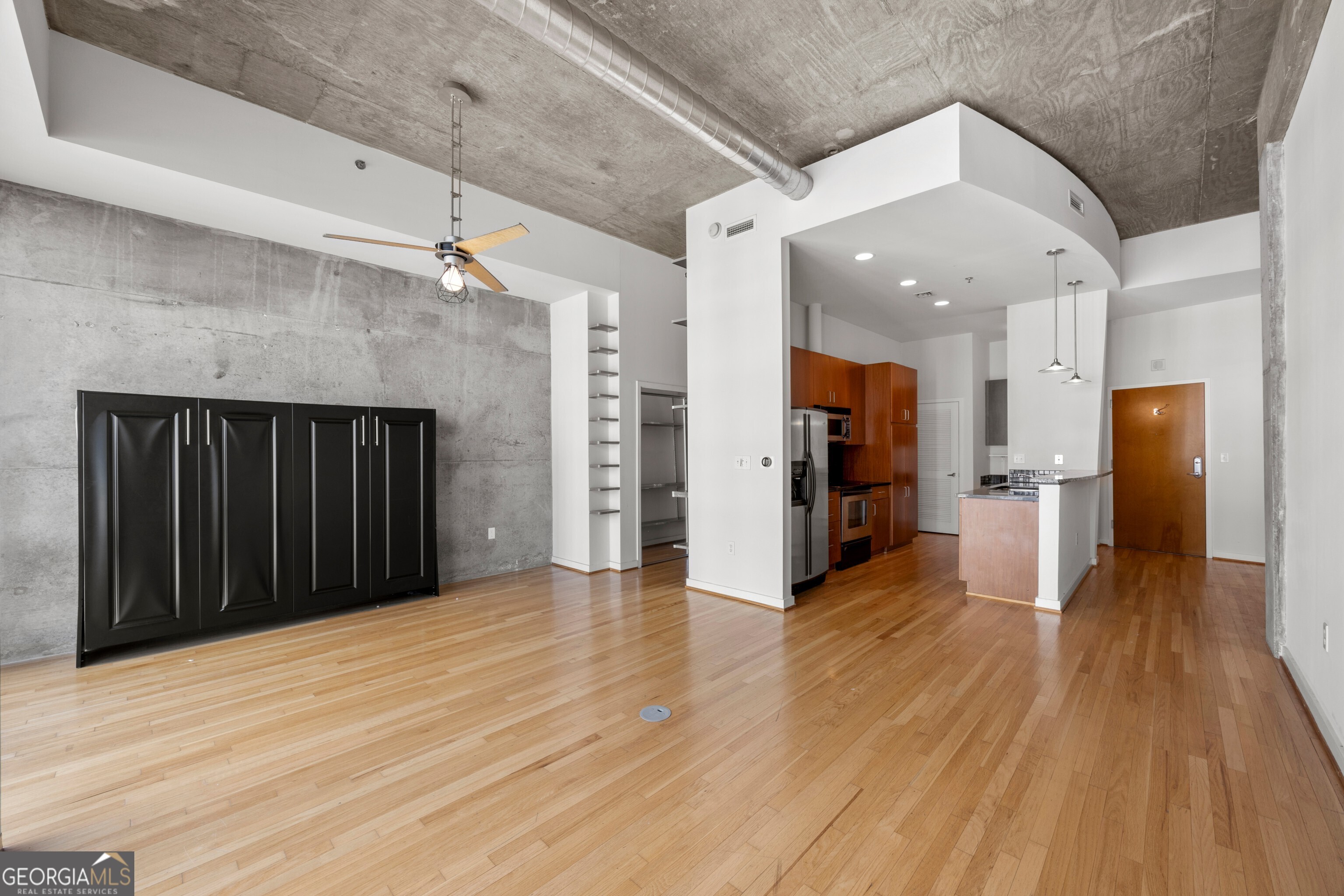 943 Peachtree Street Ne # 2009 Property Photo 1
