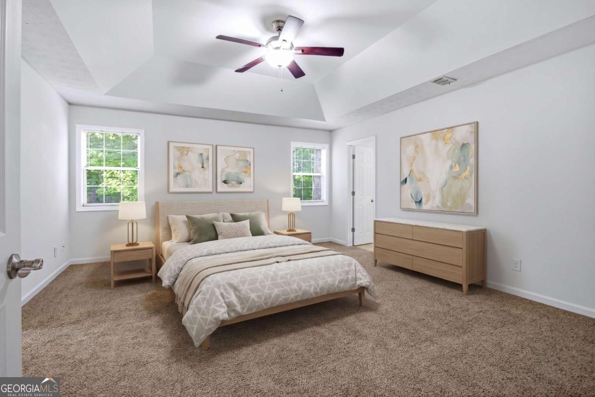 640 Suwanee Lakes Circle Property Photo 13