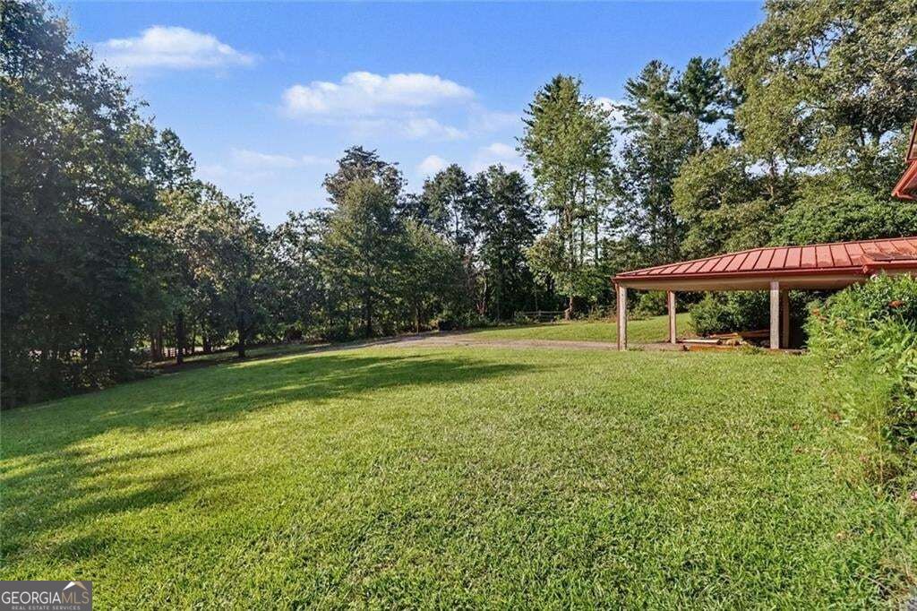 462 Wall Bridge Road Property Photo 4