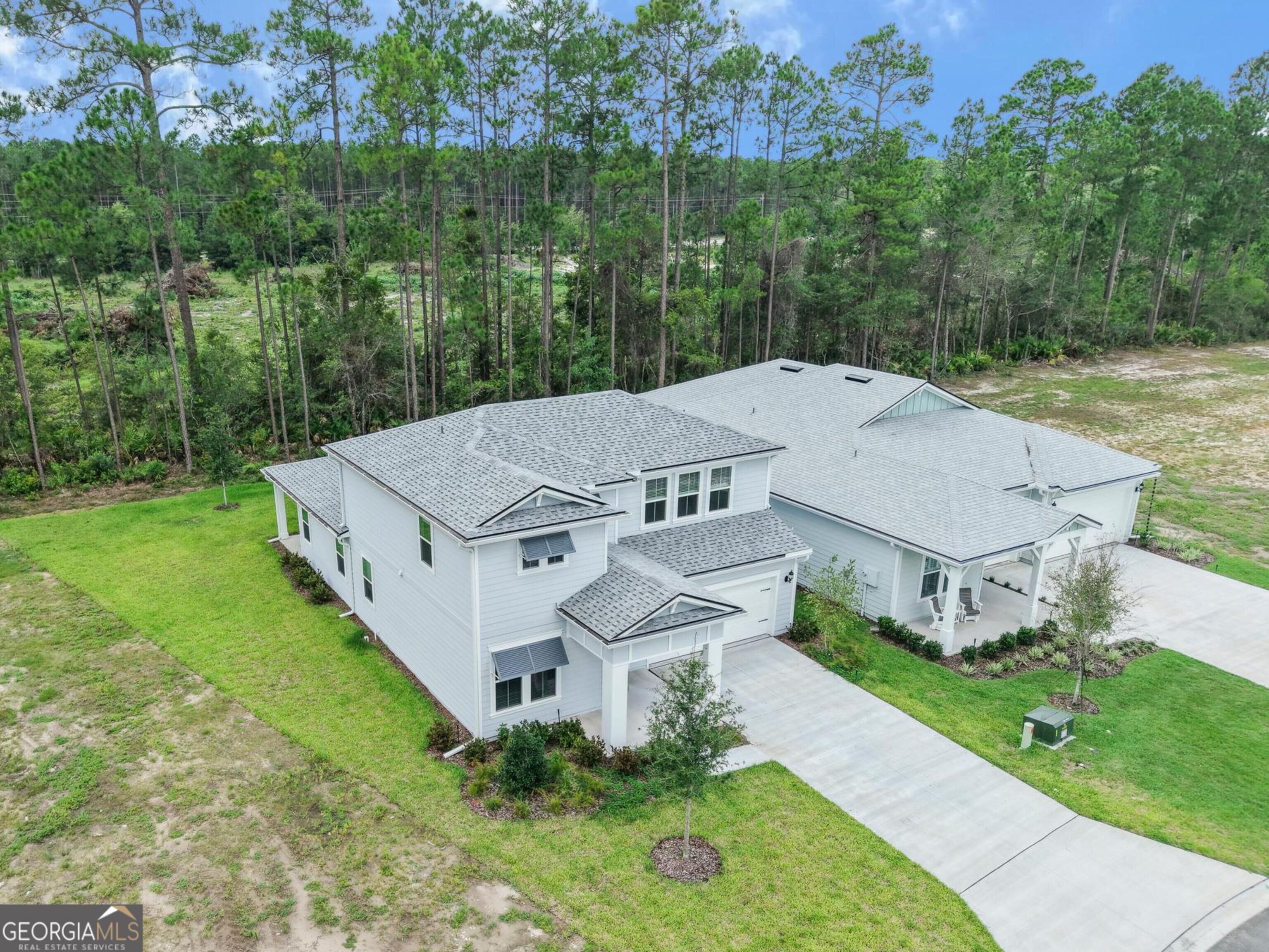 122 Madeline Taylor Place Property Photo 3