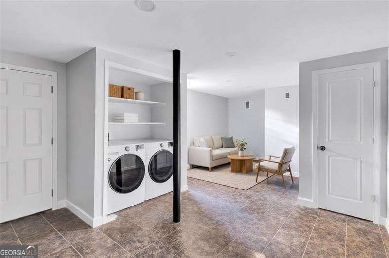 1328 Sharon Street Nw Property Photo 18