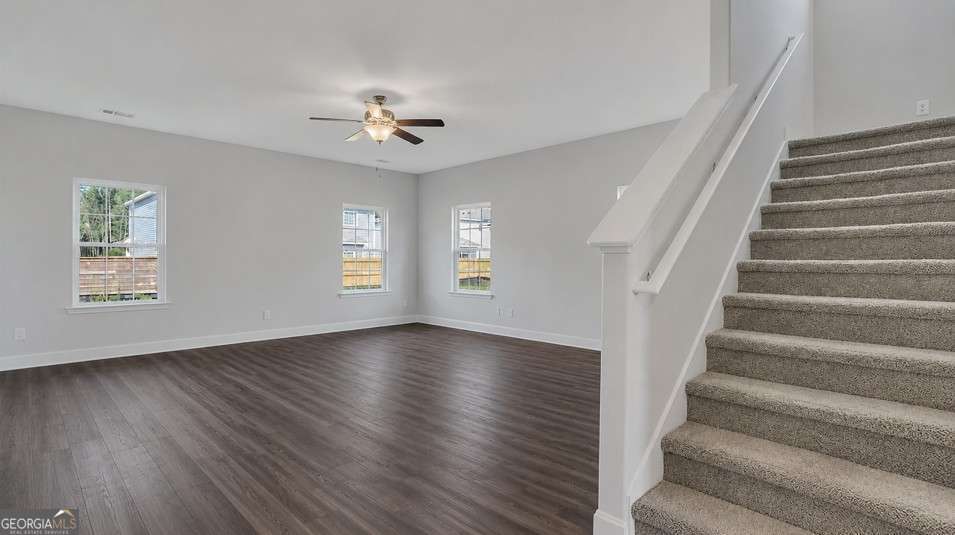 9 Sago Palm Way Property Photo 8