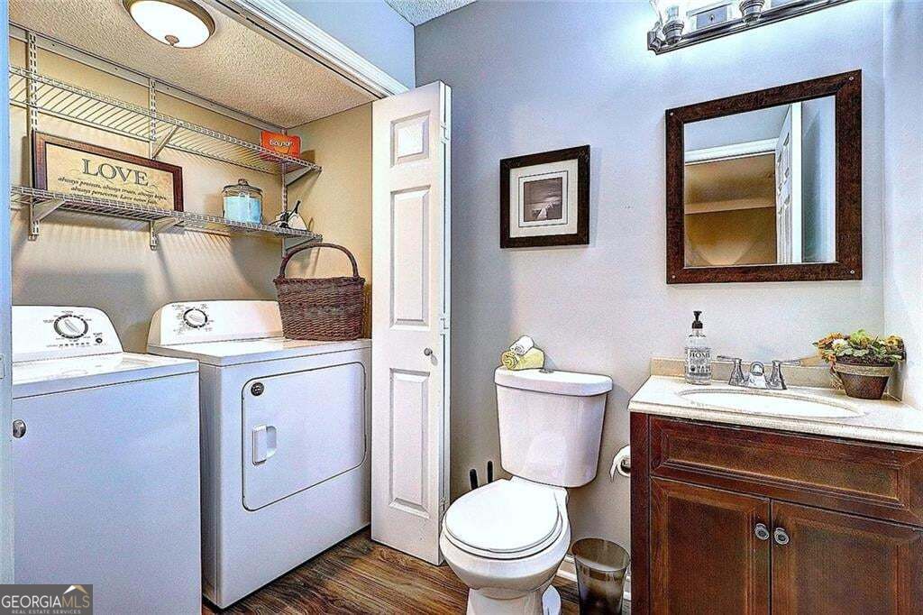 213 High Creek Drive Property Photo 28