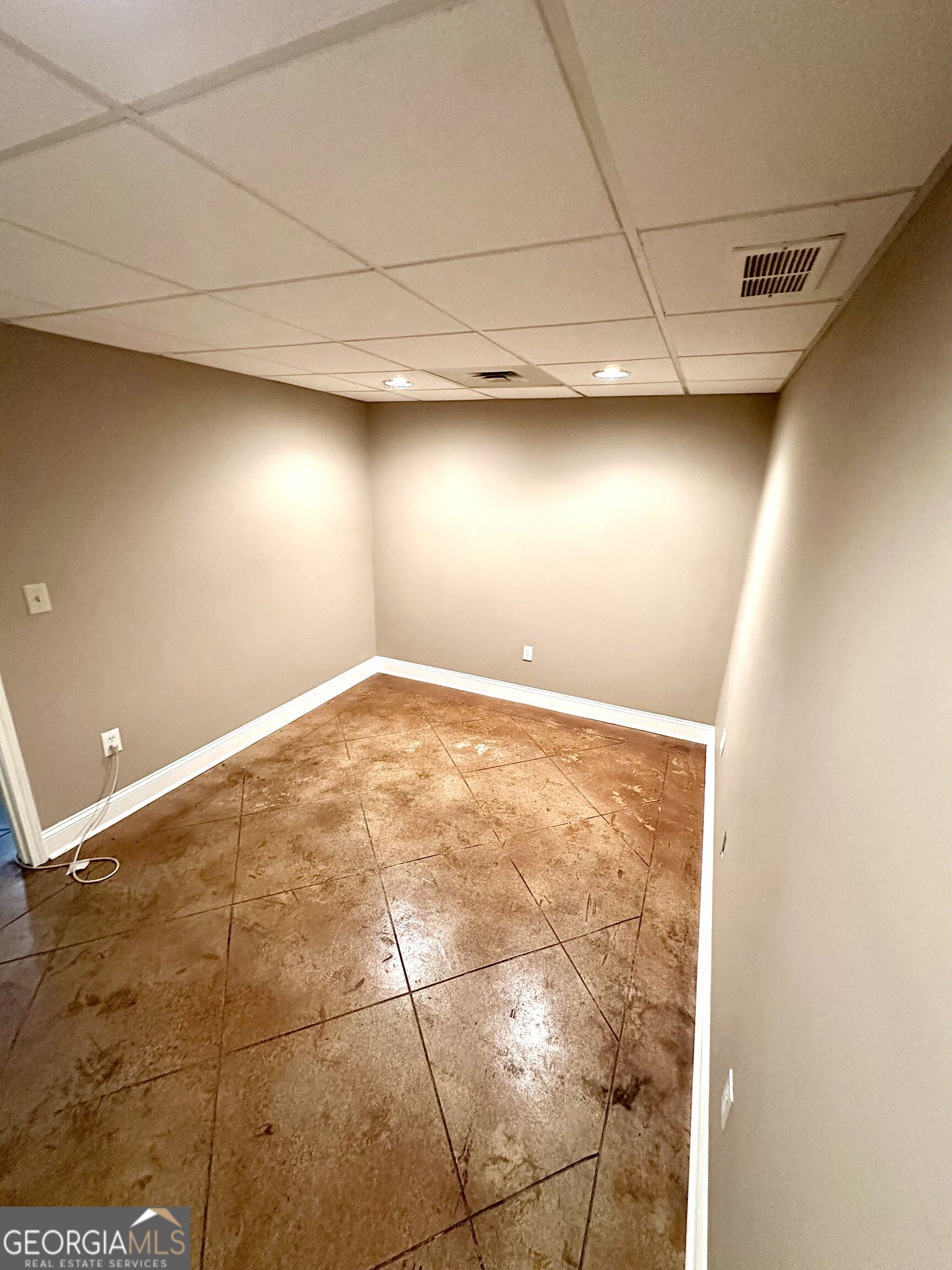 439 Abbington Lane Property Photo 27
