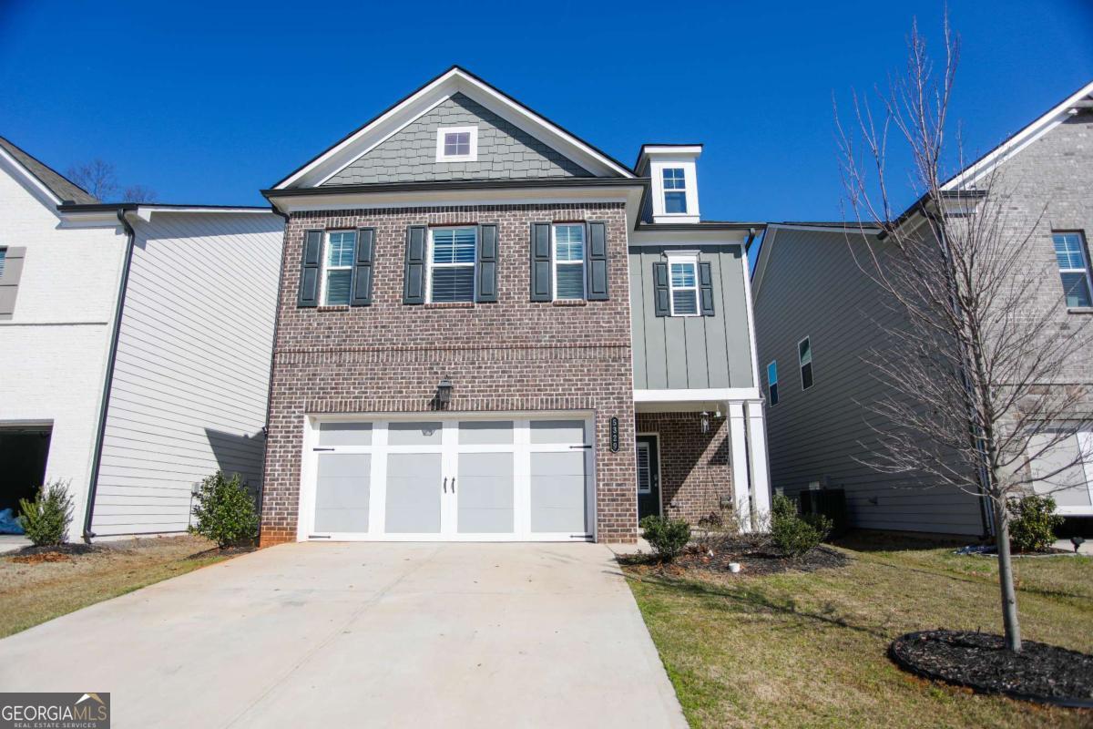 5329 Fox Hill Lane Property Photo 1