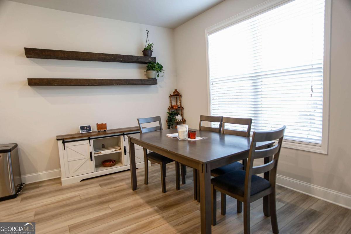 5329 Fox Hill Lane Property Photo 14
