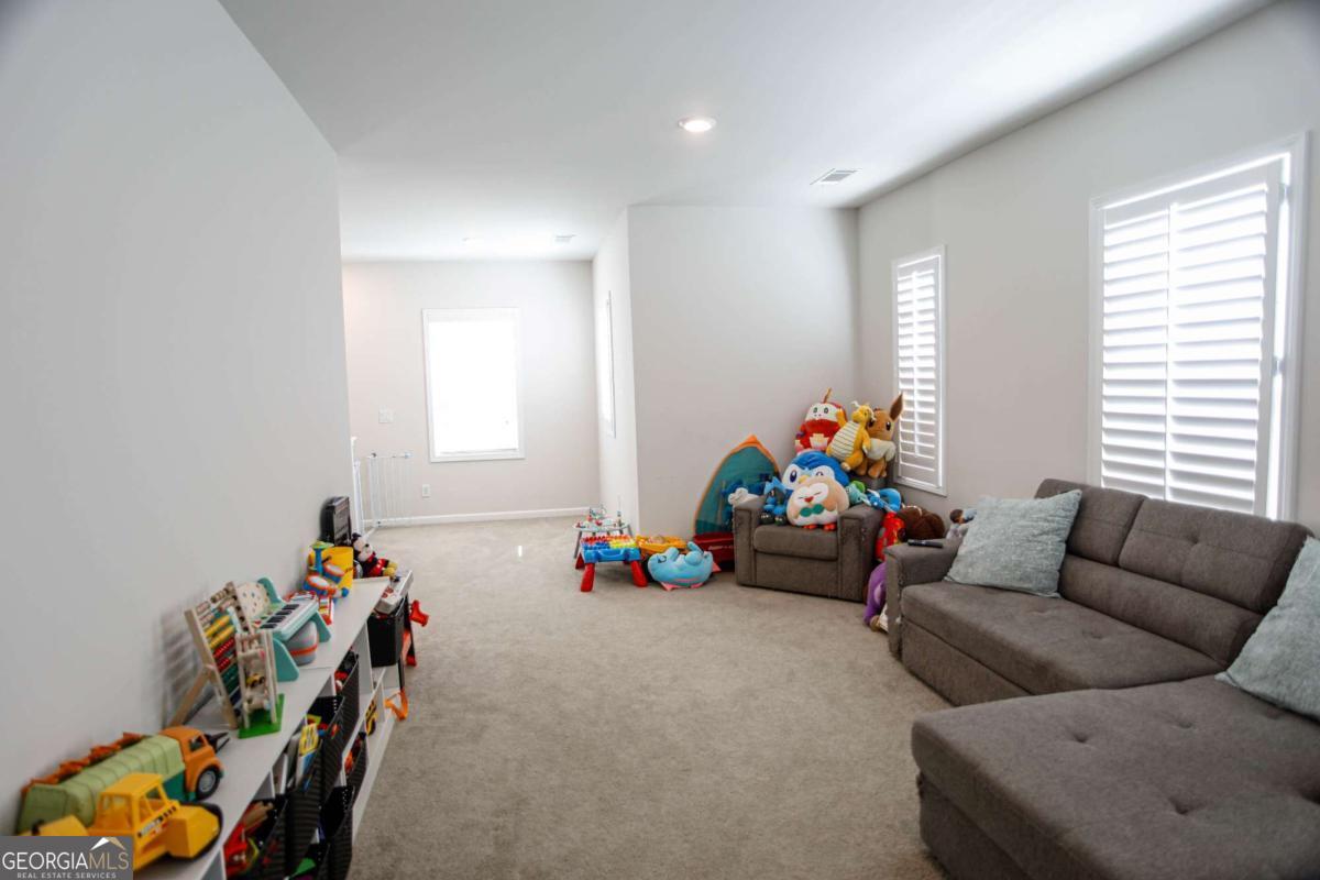 5329 Fox Hill Lane Property Photo 28