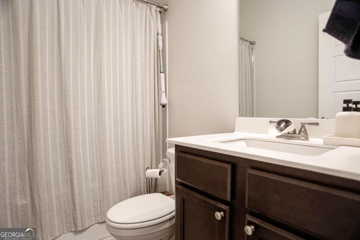 5329 Fox Hill Lane Property Photo 39