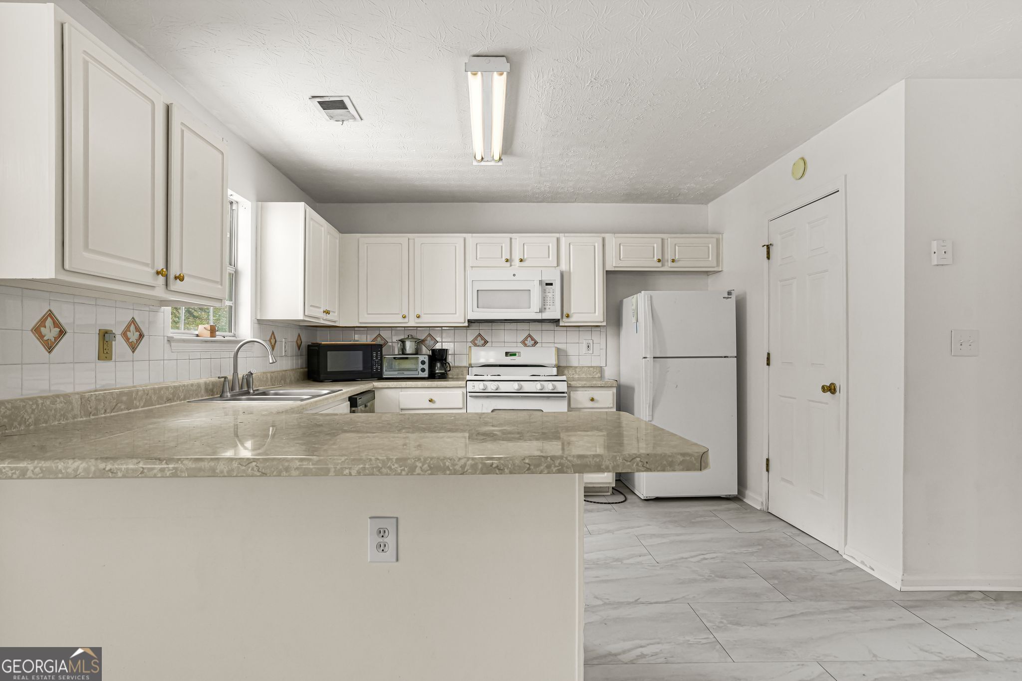 1664 Bennett Drive Property Photo 11