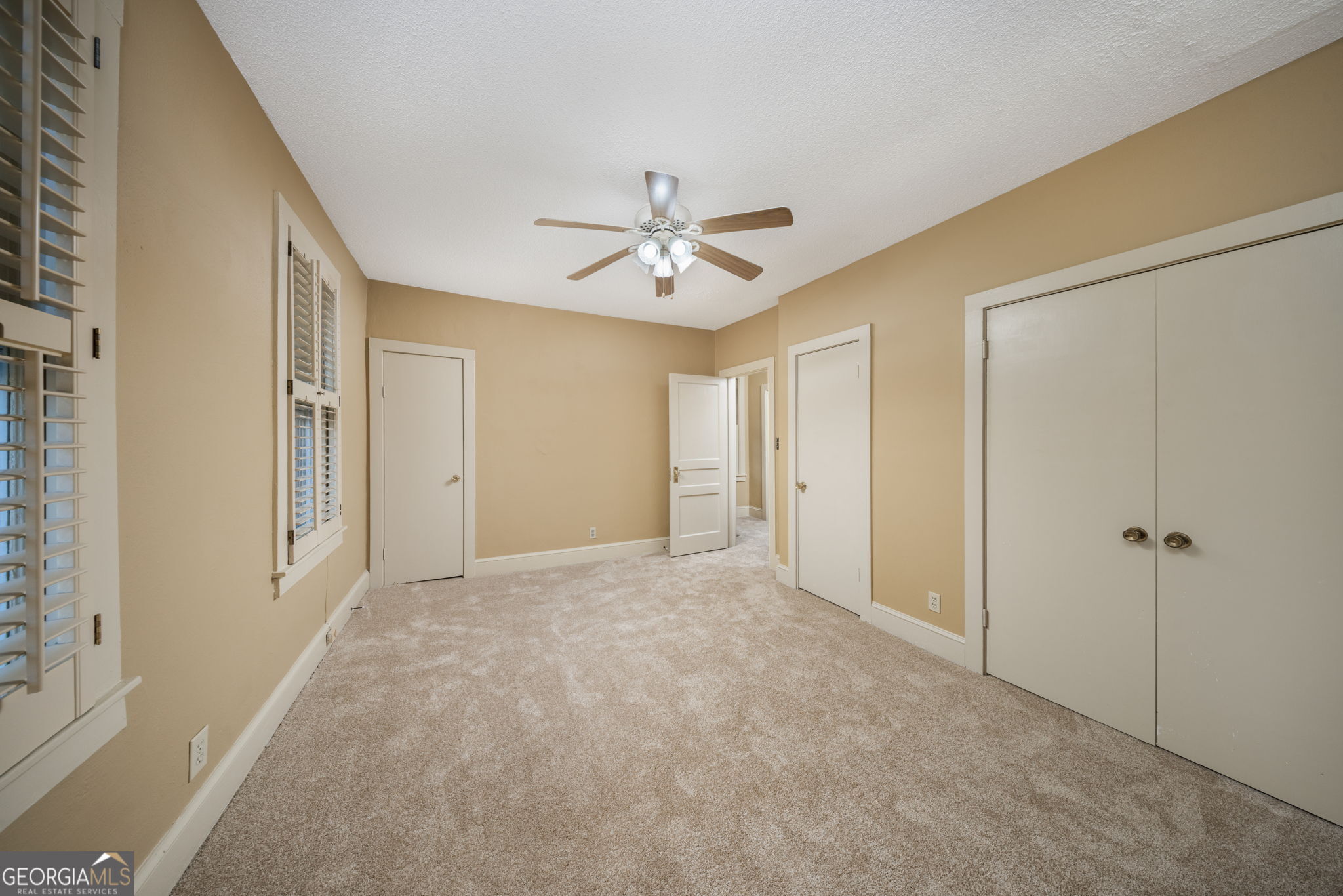 3208 Ridge Avenue Property Photo 23