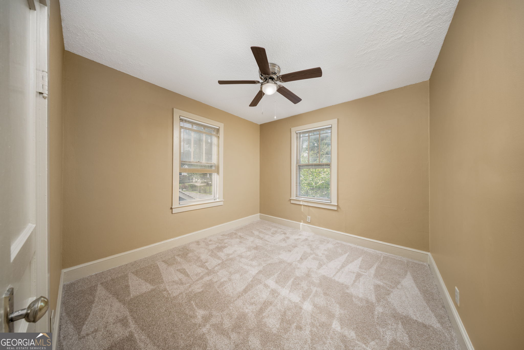 3208 Ridge Avenue Property Photo 24