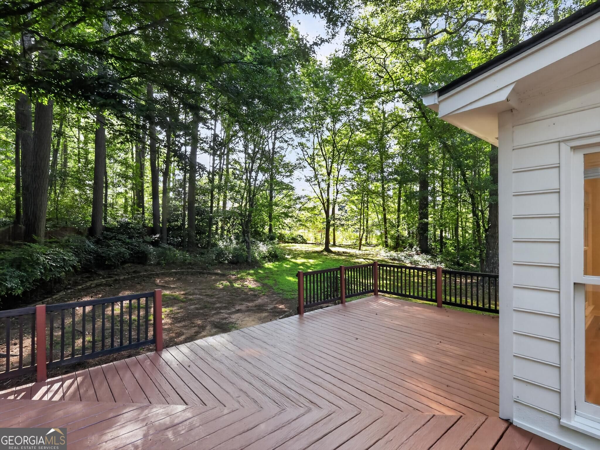 2240 Whispering Pines Lane Property Photo 14