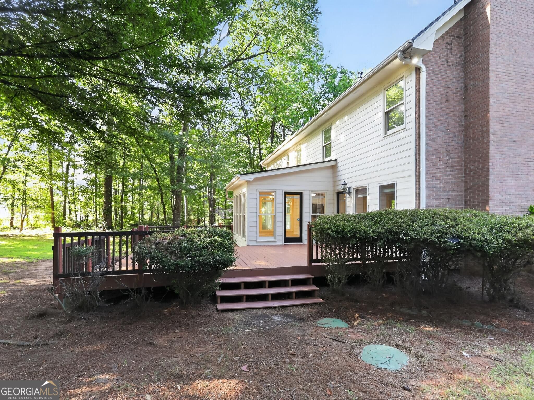 2240 Whispering Pines Lane Property Photo 15