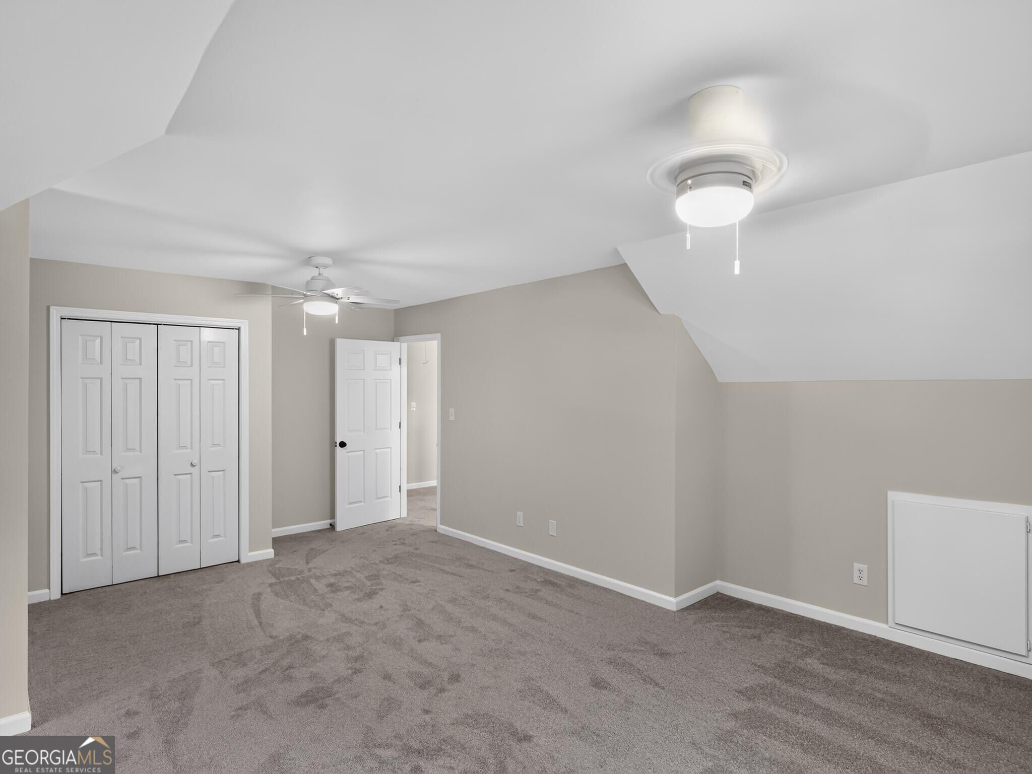 2240 Whispering Pines Lane Property Photo 28